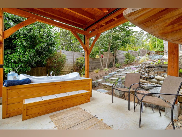 7124 W Grant Road, Sooke, BC, V9Z 0N6 - 50