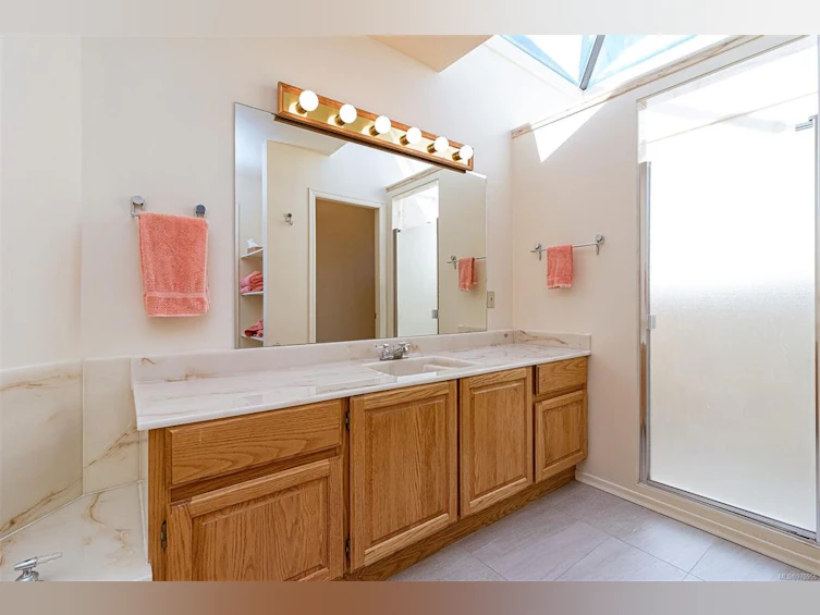 8859 Park Pacific Terrace, North Saanich, BC, V8L 4S1 - 16