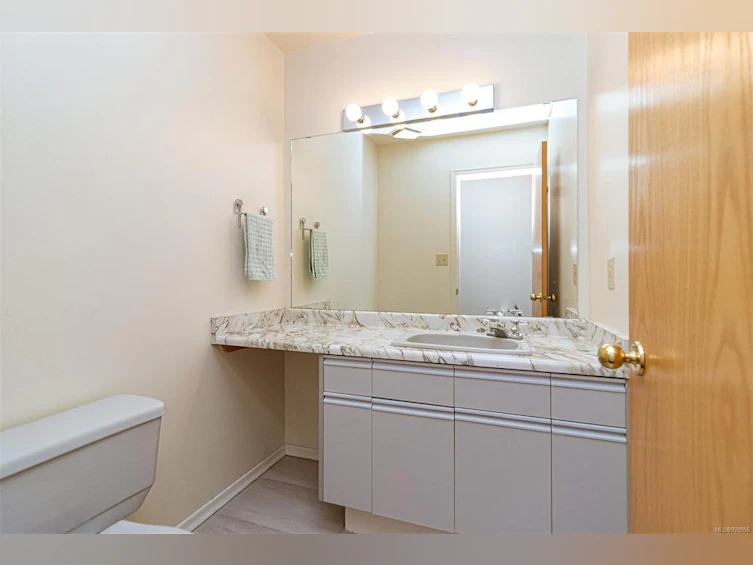 8859 Park Pacific Terrace, North Saanich, BC, V8L 4S1 - 20