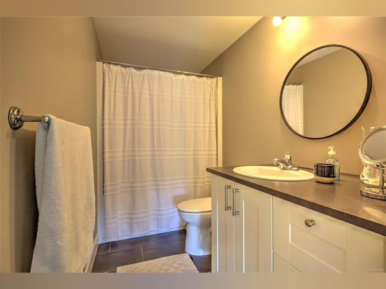 4504 Bench Road, Duncan, BC, V8L 6M6 - 51