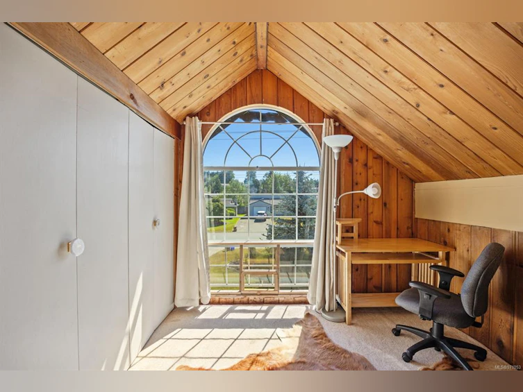 492 S Mcphedran Road, Campbell River, BC, V9W 5K5 - 9
