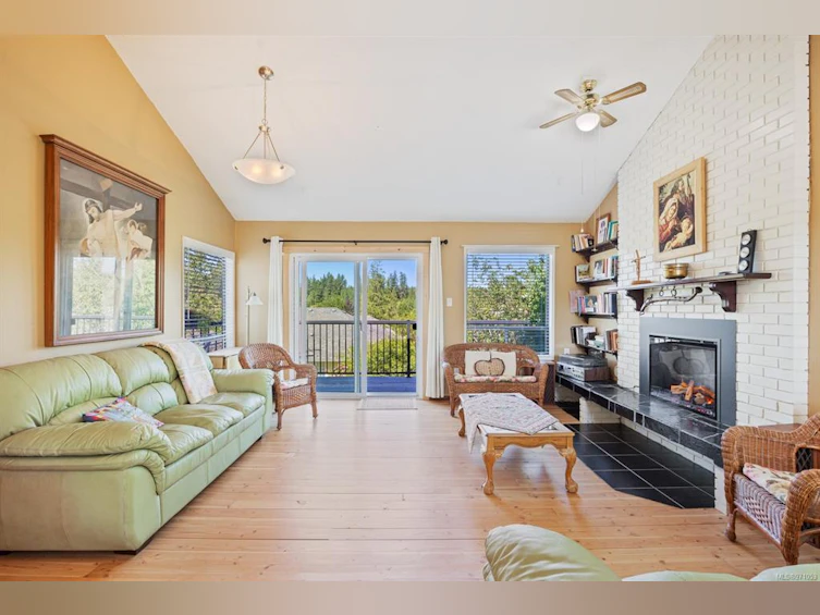 492 S Mcphedran Road, Campbell River, BC, V9W 5K5 - 18