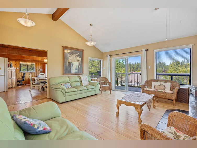 492 S Mcphedran Road, Campbell River, BC, V9W 5K5 - 25