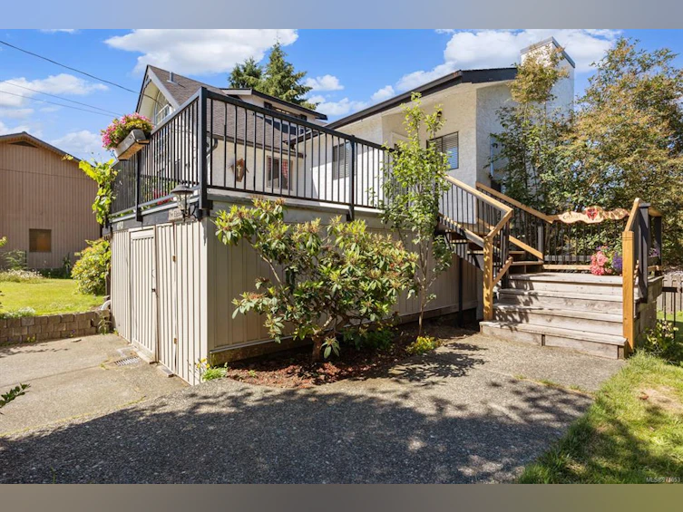 492 S Mcphedran Road, Campbell River, BC, V9W 5K5 - 35