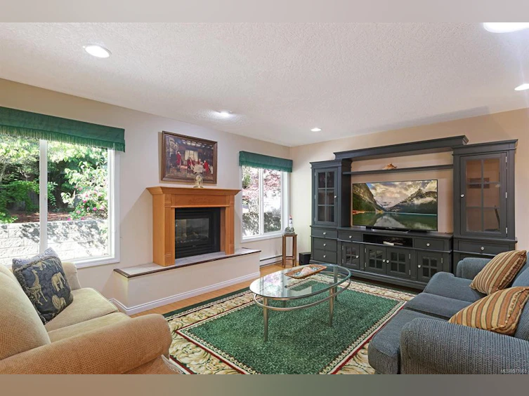 4671 Salal Place, Courtenay, BC, V9N 4A1 - 3