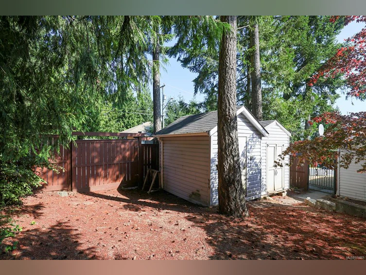 4671 Salal Place, Courtenay, BC, V9N 4A1 - 32