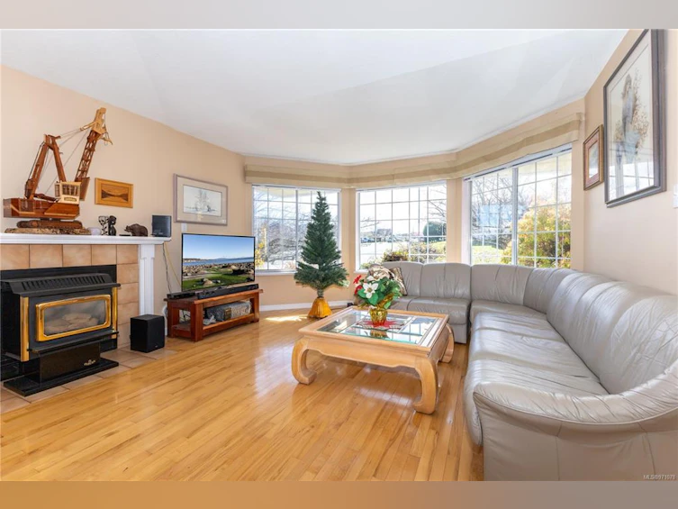 700 Georgia Drive, Campbell River, BC, V9H 1R8 - 7
