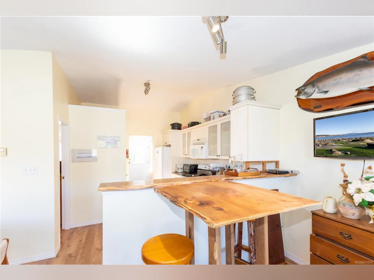 700 Georgia Drive, Campbell River, BC, V9H 1R8 - 12