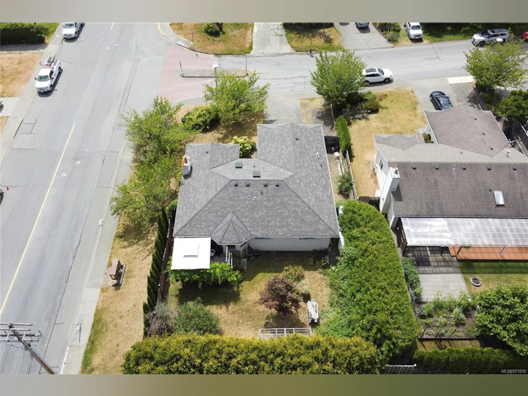 700 Georgia Drive, Campbell River, BC, V9H 1R8 - 36