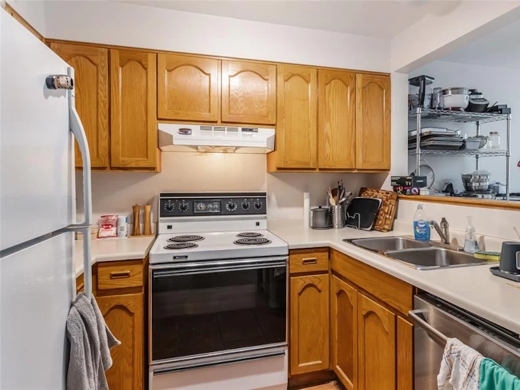 114-30 Cavan Street, Nanaimo, BC, V9R 6K3 - 11