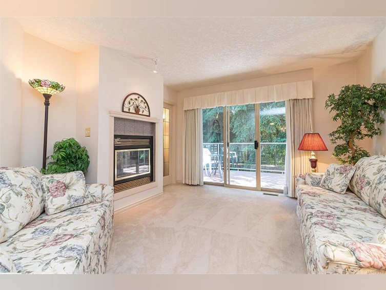 25-500 Marsett Place, Saanich, BC, V8Z 7J1 - 8