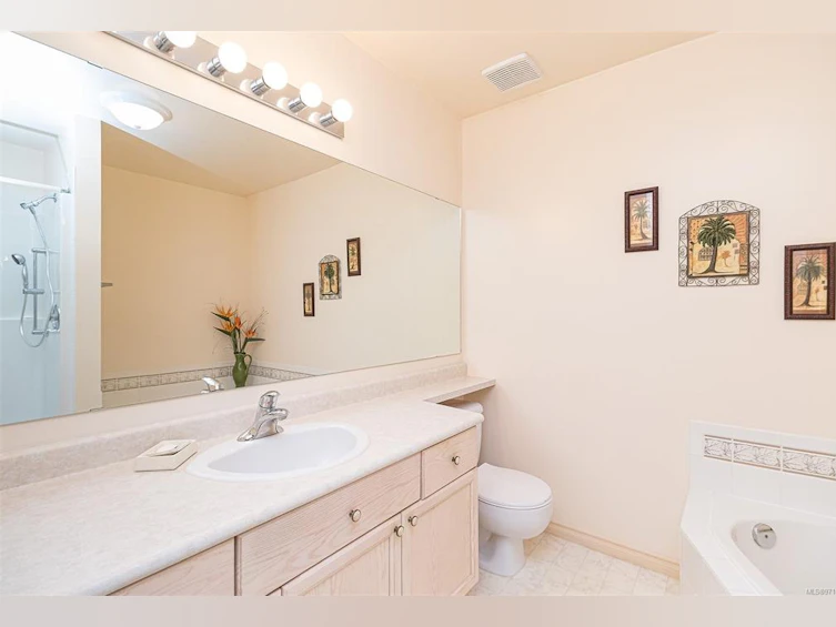25-500 Marsett Place, Saanich, BC, V8Z 7J1 - 18