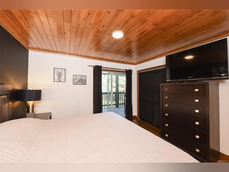 4353 Macaulay Road, Black Creek, BC, V9J 1E3 - 22