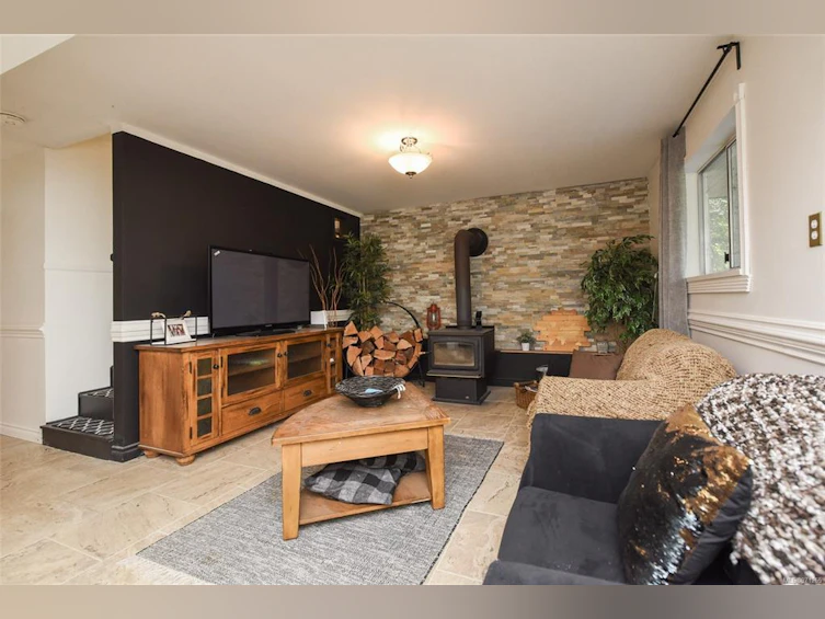 4353 Macaulay Road, Black Creek, BC, V9J 1E3 - 28