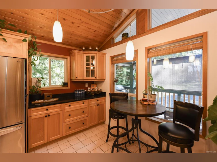 4353 Macaulay Road, Black Creek, BC, V9J 1E3 - 53