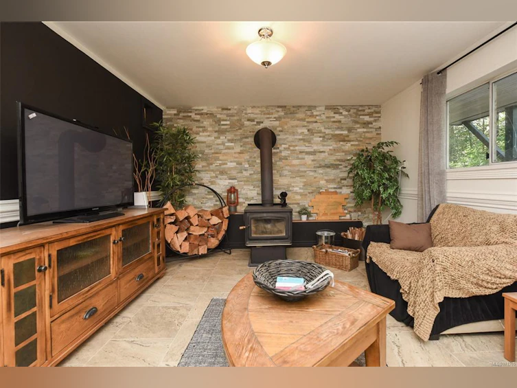 4353 Macaulay Road, Black Creek, BC, V9J 1E3 - 56