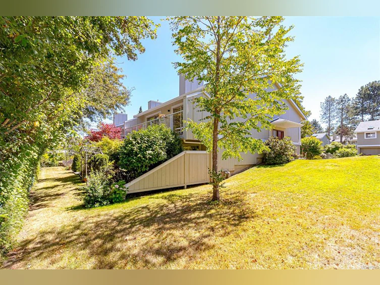 26-2020 White Birch Road, Sidney, BC, V8L 2R1 - 30