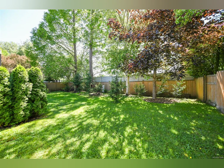 355 Back Road, Courtenay, BC, V9N 3X1 - 3