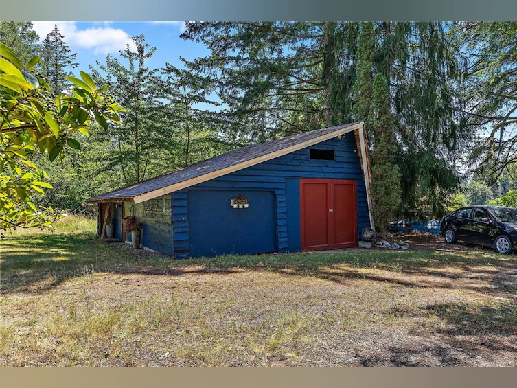 5709 S Saunders Road, Port Alberni, BC, V9Y 8K4 - 24