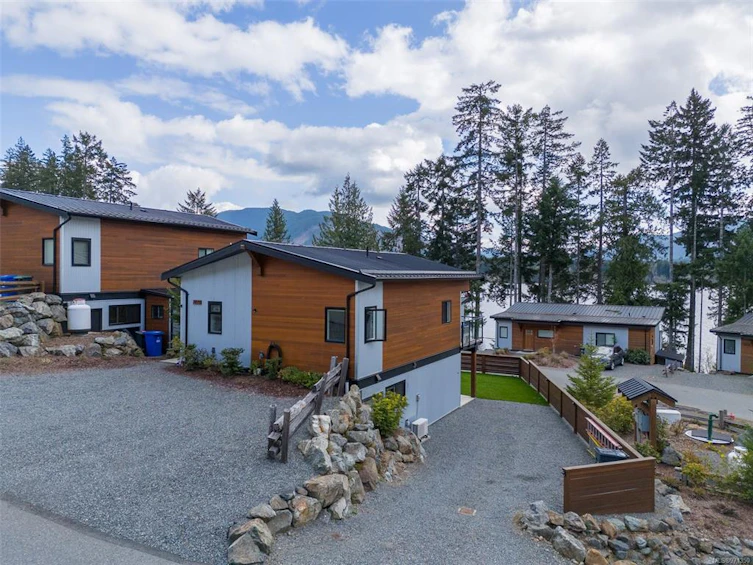 7420 Cottage Way, Lake Cowichan, BC, V0R 2G1 - 5