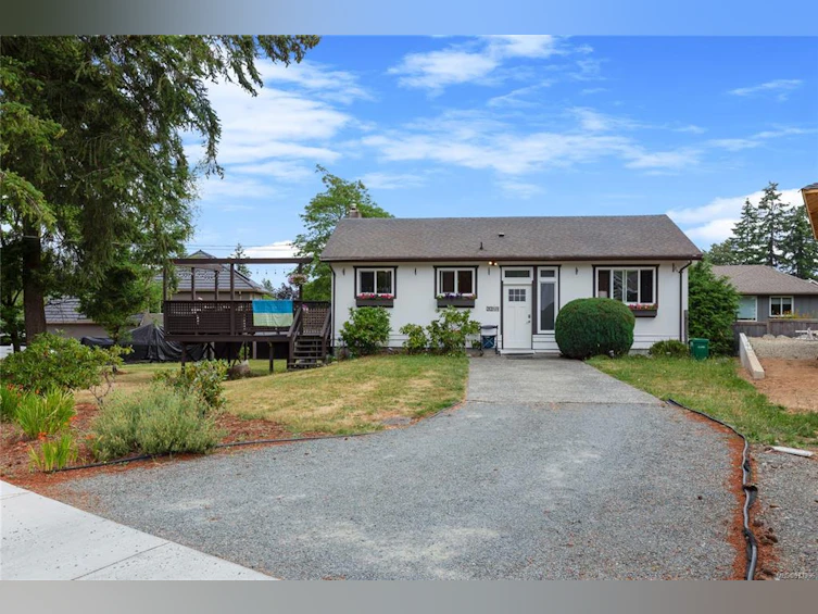 2388 Mill Road, Nanaimo, BC, V9R 6M9 - 10