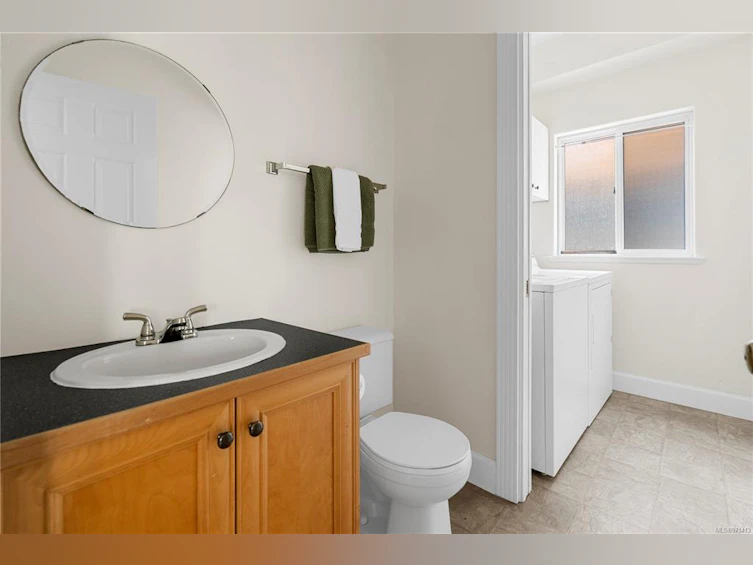 14 Midwood Road, View Royal, BC, V9B 1L5 - 11