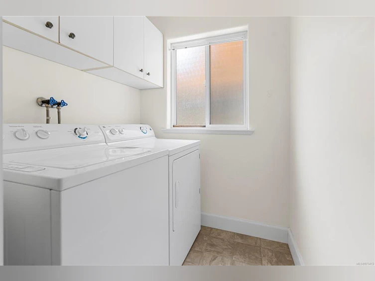 14 Midwood Road, View Royal, BC, V9B 1L5 - 24