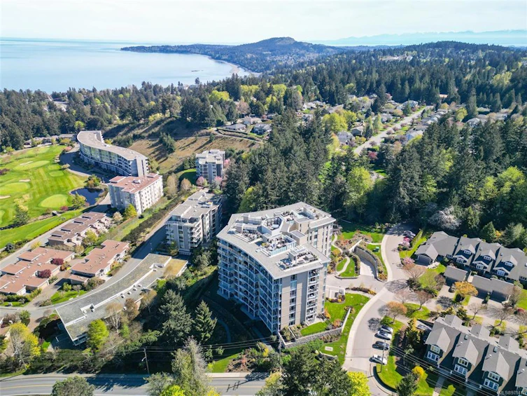 804-5388 Hill Rise Terrace, Saanich, BC, V8Y 3K3 - 67