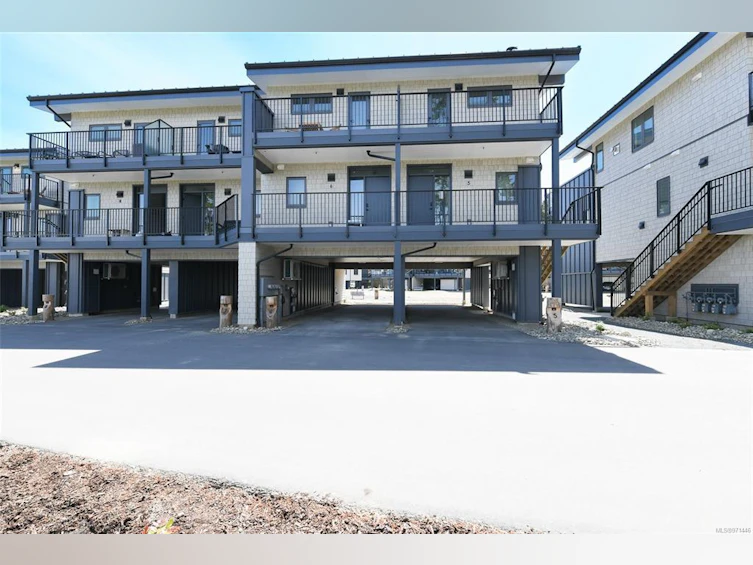 5-9022 Clarkson Avenue, Black Creek, BC, V9J 1B3 - 8