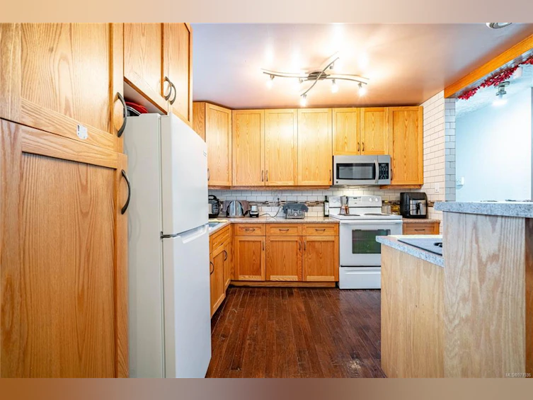 964 Loch Glen Place, Langford, BC, V9B 4Z5 - 13