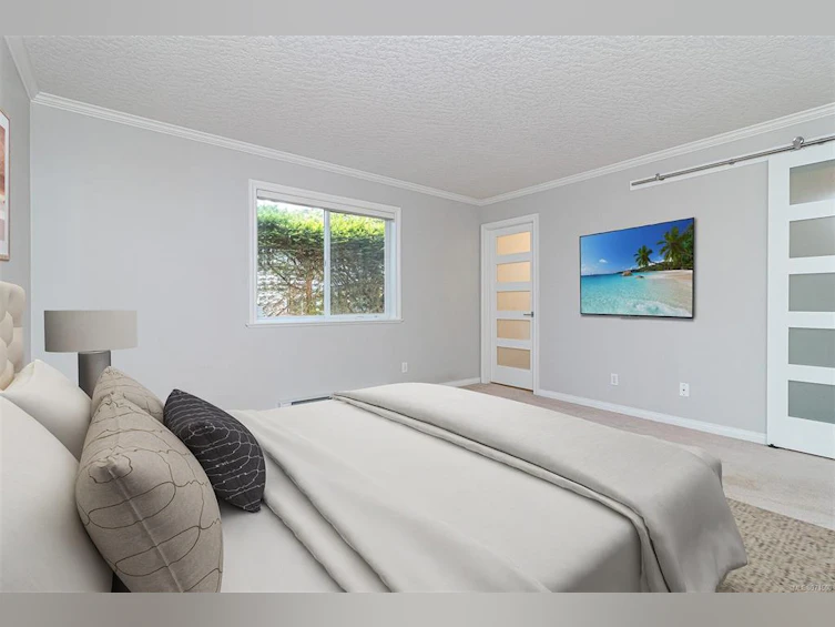 10232 Fifth Street, Sidney, BC, V8L 1X6 - 13