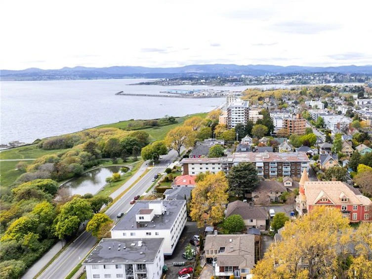 108-25 Government Street, Victoria, BC, V8V 2K4 - 34