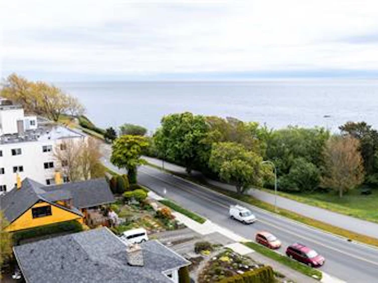 108-25 Government Street, Victoria, BC, V8V 2K4 - 37