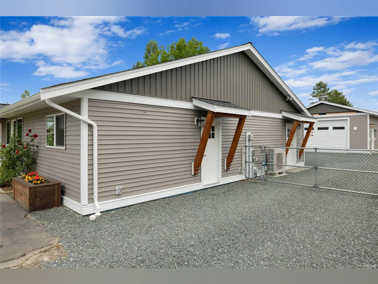 250 Cedar Street, Parksville, BC, V9P 1J1 - 14