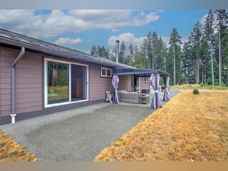 5050 White Road, Duncan, BC, V9L 6H5 - 4