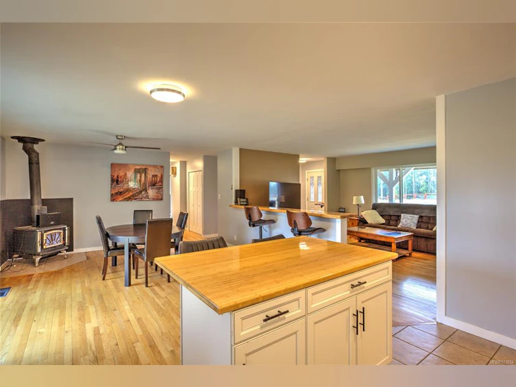 5050 White Road, Duncan, BC, V9L 6H5 - 22