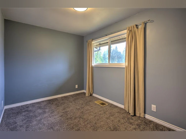 5050 White Road, Duncan, BC, V9L 6H5 - 32