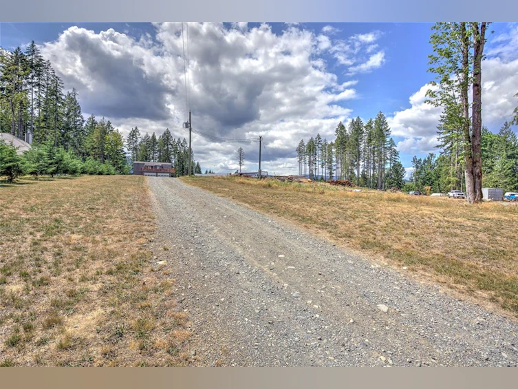 5050 White Road, Duncan, BC, V9L 6H5 - 74