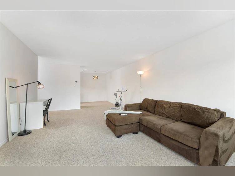 225-1680 Poplar Avenue, Saanich, BC, V8P 4K7 - 6