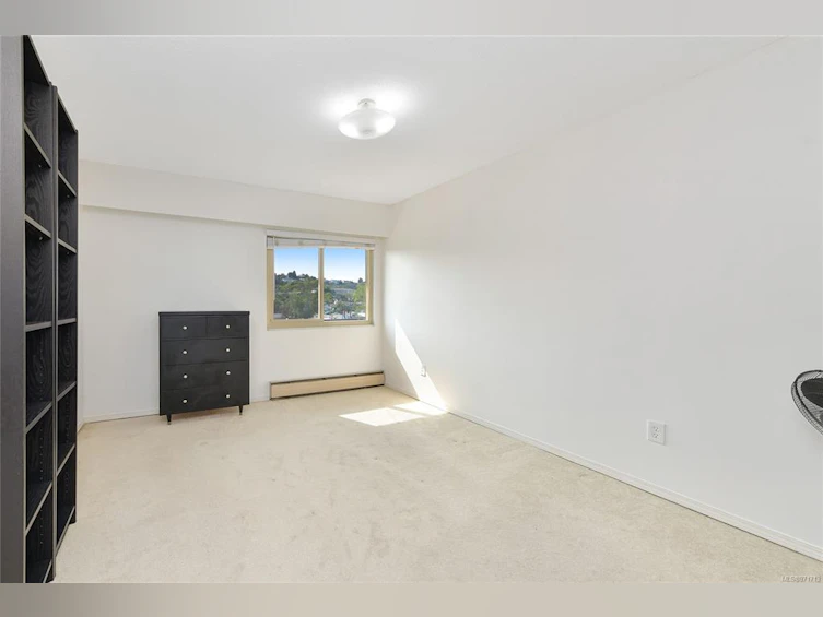 225-1680 Poplar Avenue, Saanich, BC, V8P 4K7 - 13