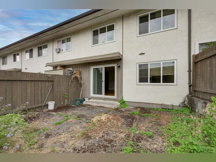 3582 Tillicum Road, Saanich, BC, V8Z 4H4 - 12