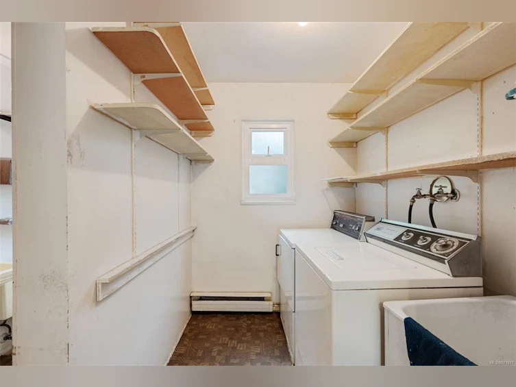 3582 Tillicum Road, Saanich, BC, V8Z 4H4 - 16