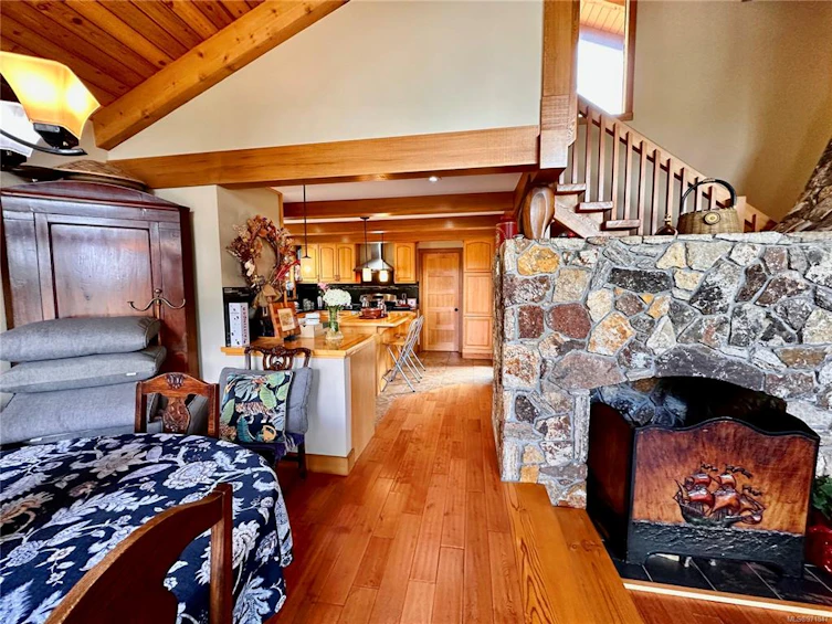 784 Cliffe Road, Quadra Island, BC, V0P 1H0 - 7