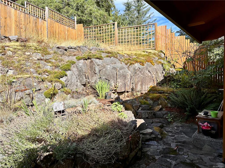 784 Cliffe Road, Quadra Island, BC, V0P 1H0 - 35