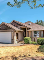 886 Kentwood Way