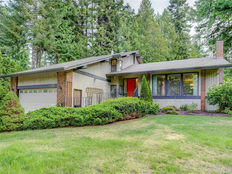 1666 Stuart Park Terrace, North Saanich, BC, V8L 4N5