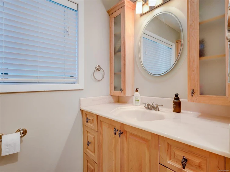1666 Stuart Park Terrace, North Saanich, BC, V8L 4N5 - 17