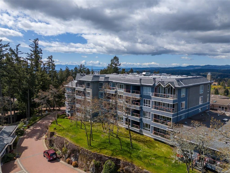 404-940 Boulderwood Rise, Saanich, BC, V8Y 3G5 - 40