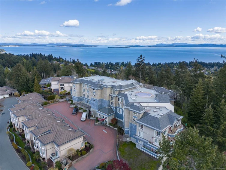404-940 Boulderwood Rise, Saanich, BC, V8Y 3G5 - 42