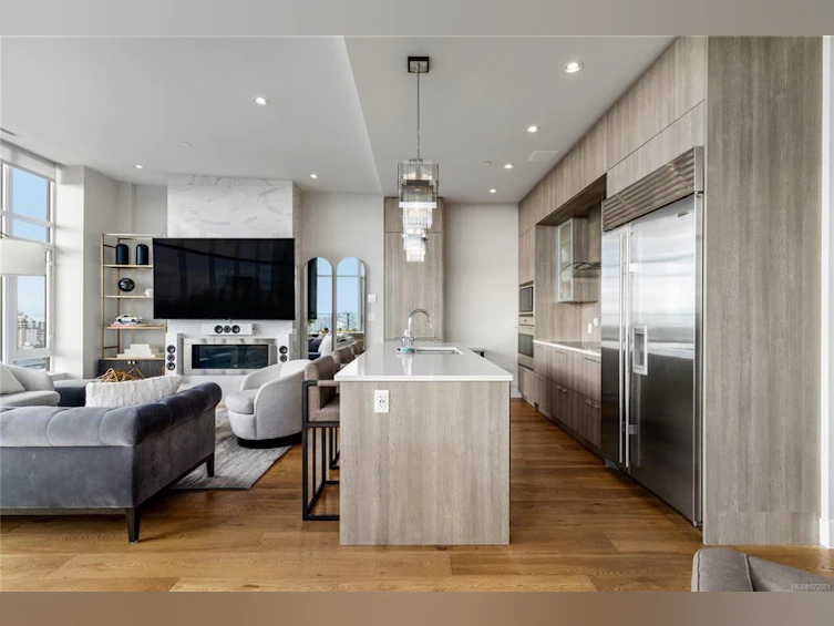 PH1801-960 Yates Street, Victoria, BC, V8V 3M3 - 9